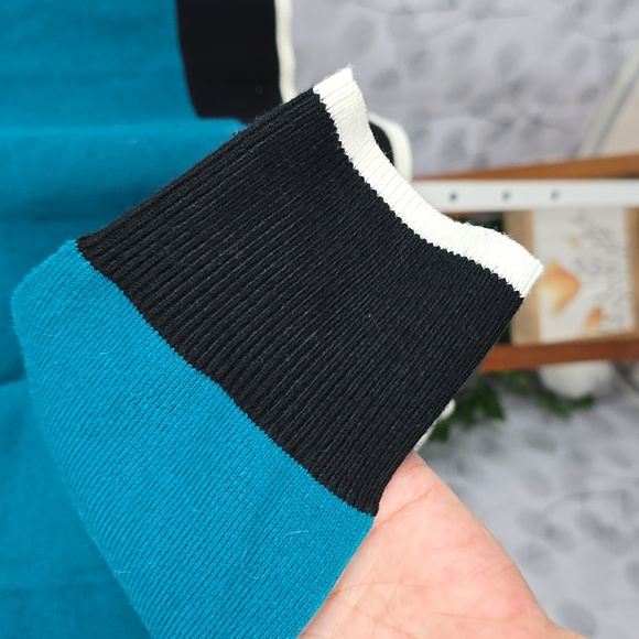 Juicy Couture Crew Sweater - Picture 7 of 10